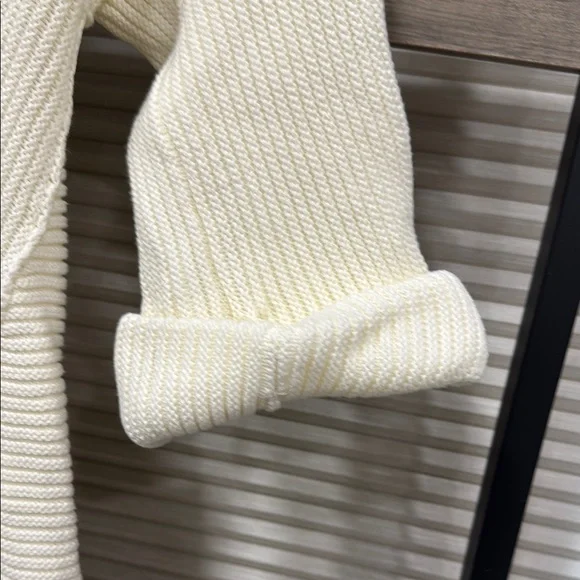 Women's Cream Sweater - Picture 5 of 8